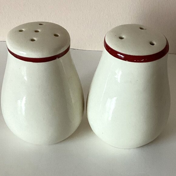 Vintage Christmas Salt and Pepper Shakers Snowmen Tableware Dinnerware - Picture 3 of 4